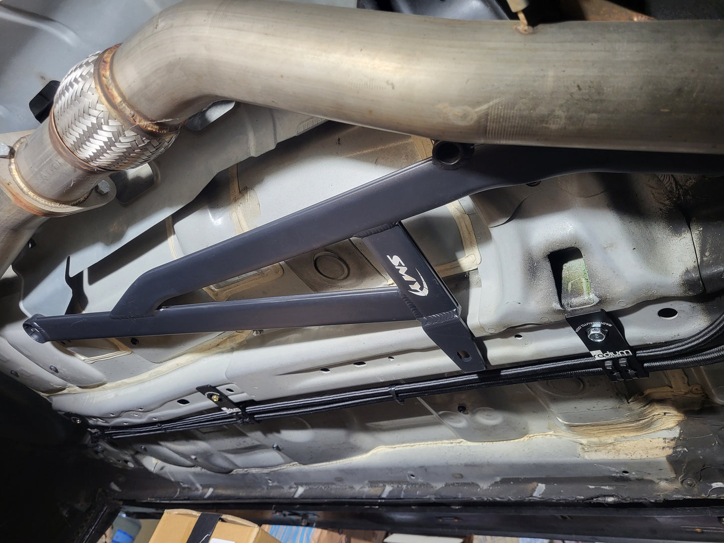 SMY Center Floor Power Brace Kit Wrinkle Black 2008-2021 WRX / STI