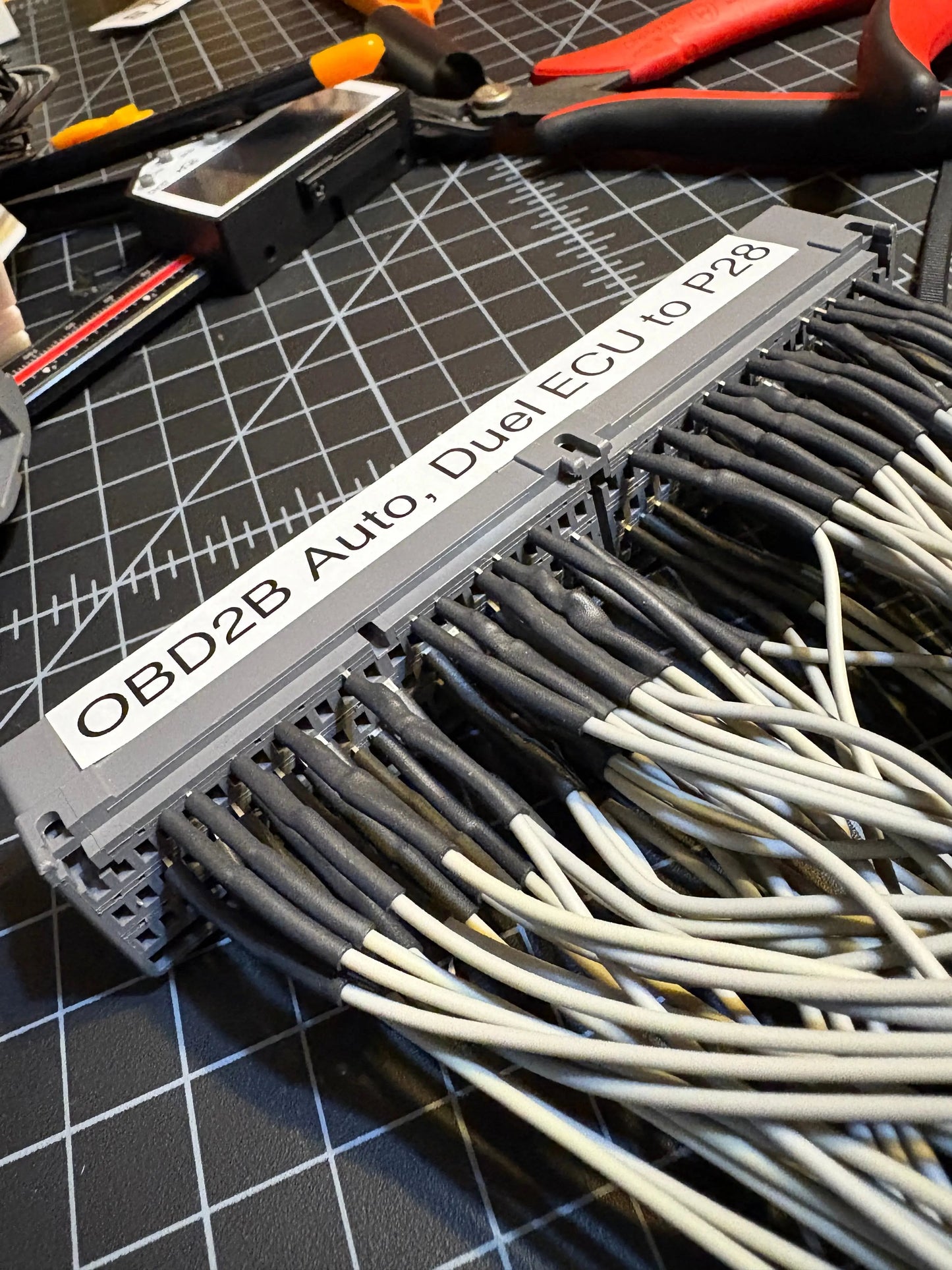 OBD2A to OBD2A + OBD1 ECU Jumper – CR-V Auto / Hondata Dual ECU Adapter